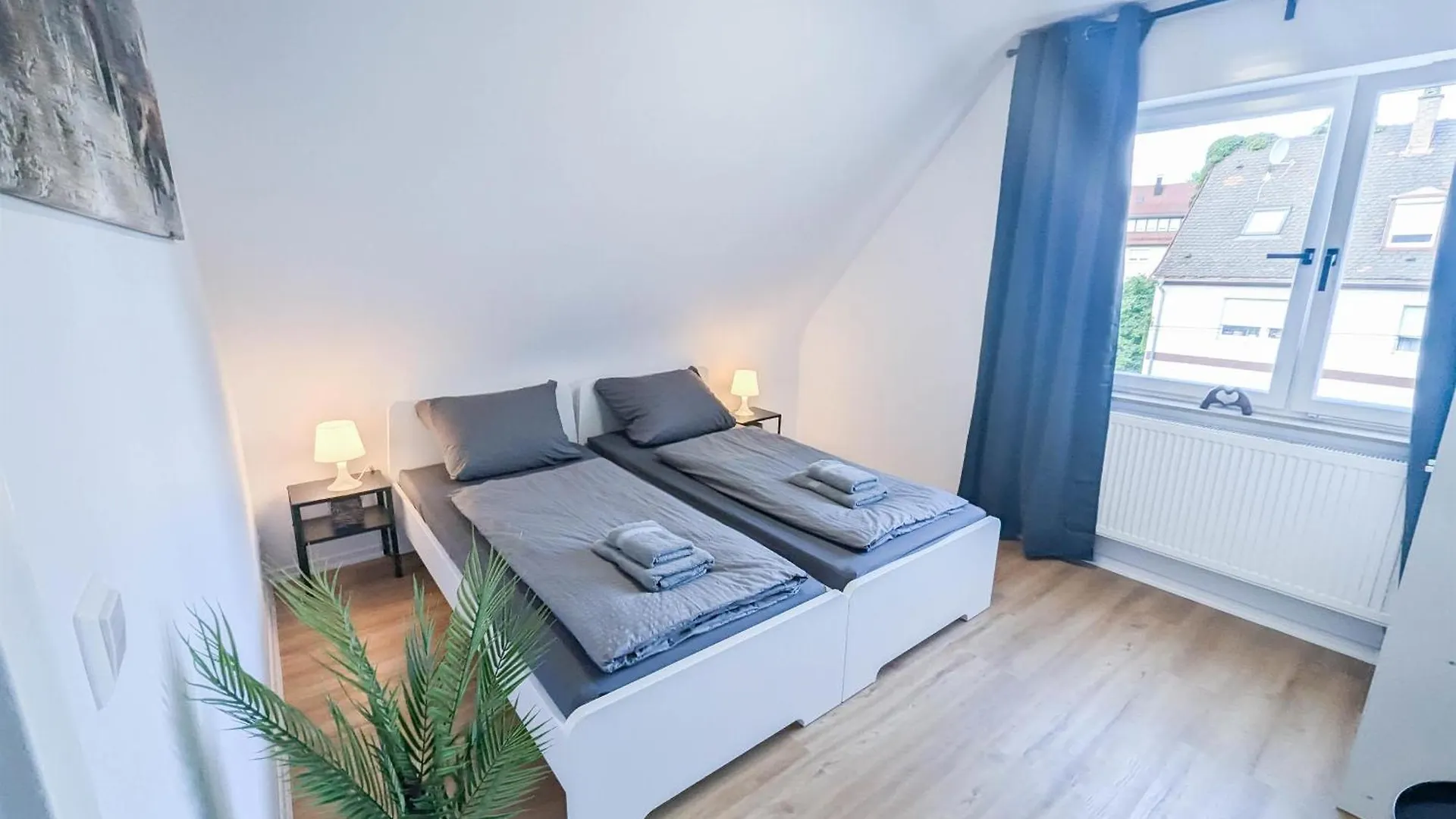Alfa Stuttgart 3 Zimmer 6 Betten Apartment Wasen Mercedesbenz Mhp Arena L Bad I Kueche L Wifi & Smarttv L 3Br & 6 Beds L Bathroom L Kitchen Germany