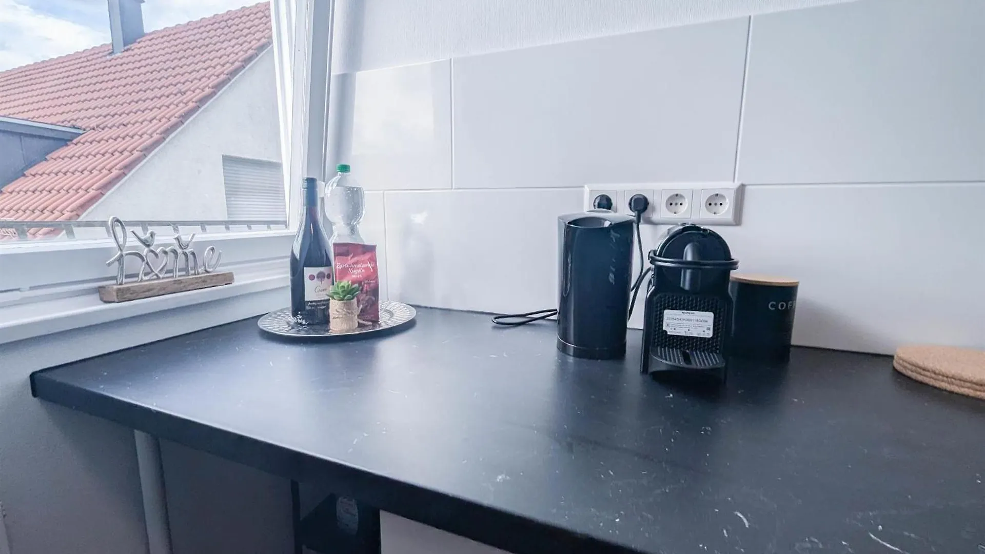 Alfa Stuttgart 3 Zimmer 6 Betten Apartment Wasen Mercedesbenz Mhp Arena L Bad I Kueche L Wifi & Smarttv L 3Br & 6 Beds L Bathroom L Kitchen