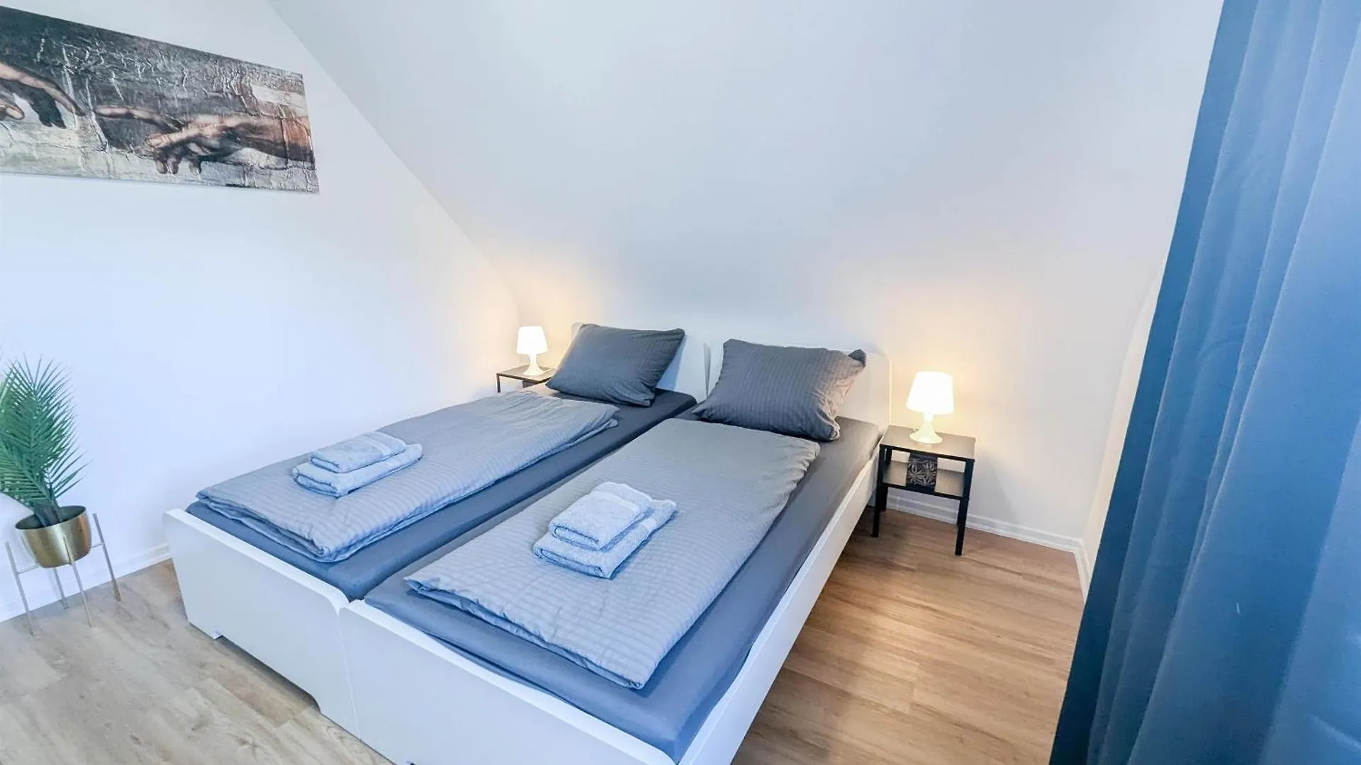 Alfa Stuttgart 3 Zimmer 6 Betten Apartment Wasen Mercedesbenz Mhp Arena L Bad I Kueche L Wifi & Smarttv L 3Br & 6 Beds L Bathroom L Kitchen
