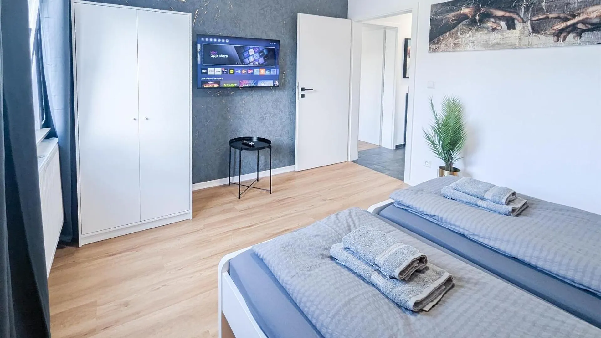 Alfa Stuttgart 3 Zimmer 6 Betten Apartment Wasen Mercedesbenz Mhp Arena L Bad I Kueche L Wifi & Smarttv L 3Br & 6 Beds L Bathroom L Kitchen