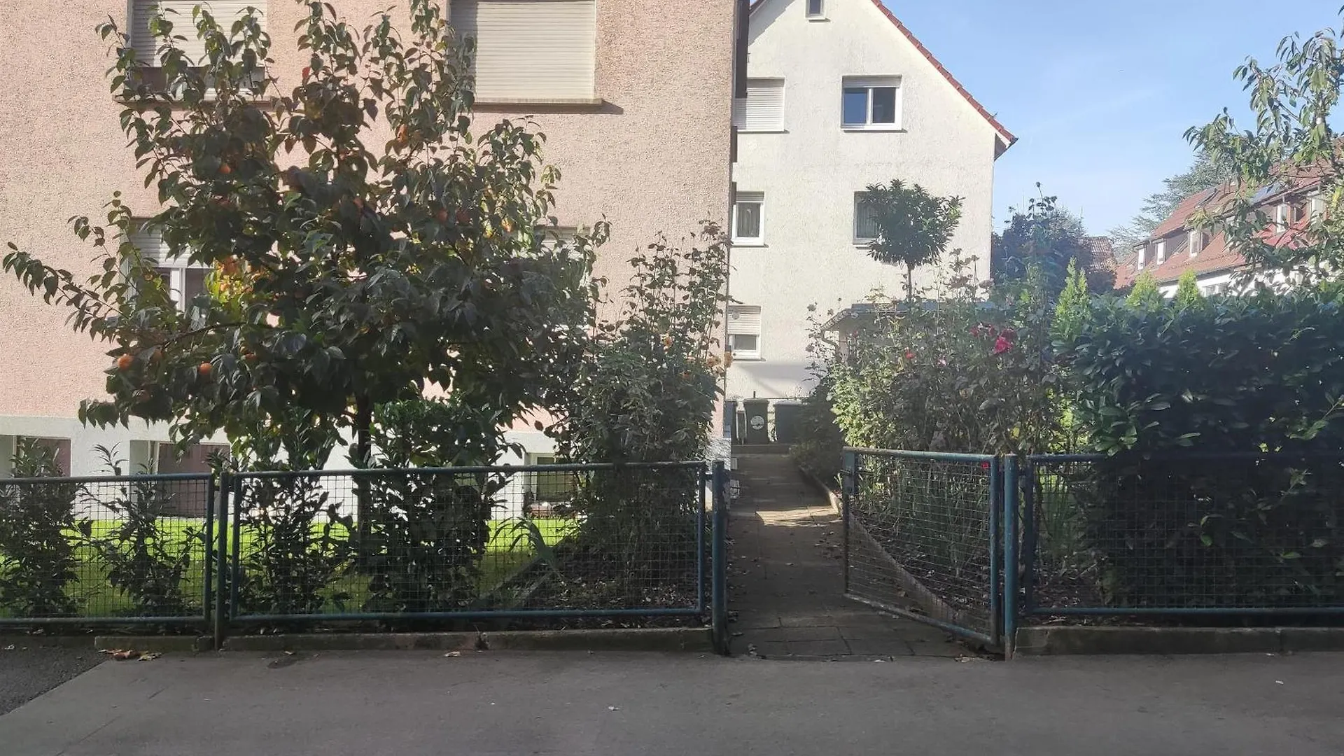 Alfa Stuttgart 3 Zimmer 6 Betten Apartment Wasen Mercedesbenz Mhp Arena L Bad I Kueche L Wifi & Smarttv L 3Br & 6 Beds L Bathroom L Kitchen